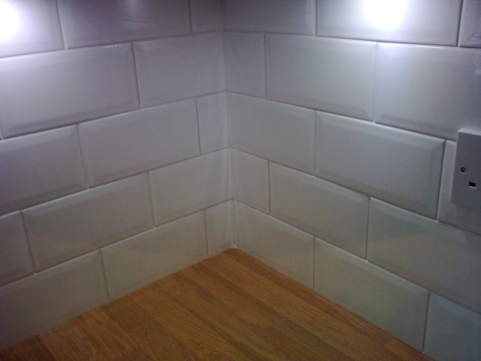 Large-format wall tiling