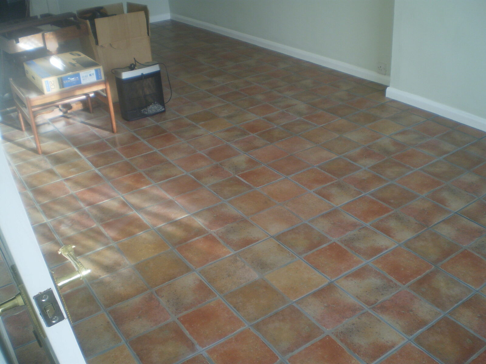 Quarry tiled floor